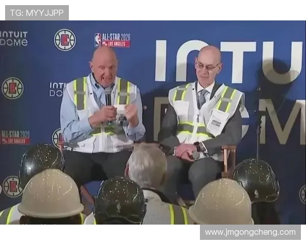 美记:萧华董事会会议未过多讨论快船事务 鲍尔默亲自出席会议 美记:萧华董事会会议未过多讨论快船事务 鲍尔默亲自出席会议